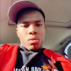 Meet your Posher, Isaiah